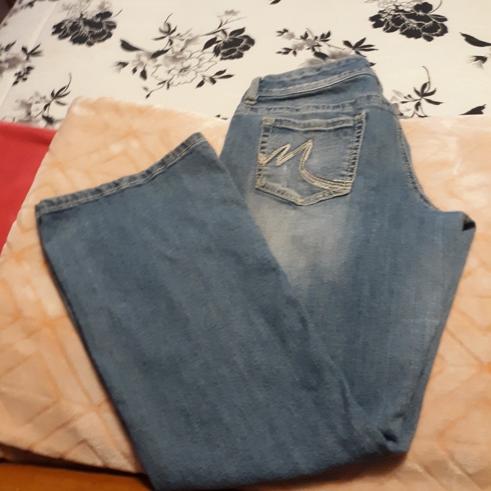 Maurice's jeans